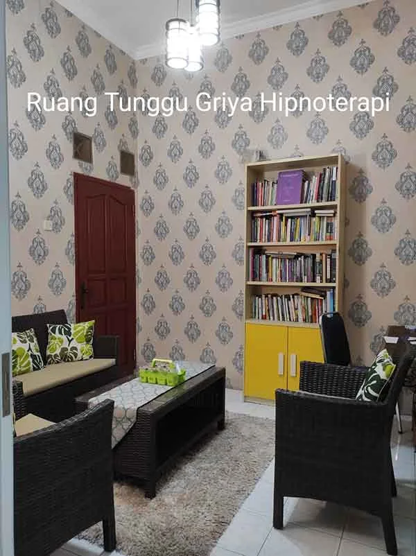 ruang-tunggu-griya-cibubur